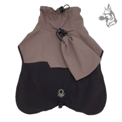 Chubasquero para perros Benetton en color marrón y negro con bolsillo lateral – Material impermeable, transpirable y resistente,