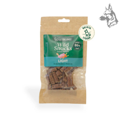 Bolsa de premios naturales Wild Snacks Light con pavo (86%) y vegetales como zanahoria y chirivía, ideal para perros con sobrepe
