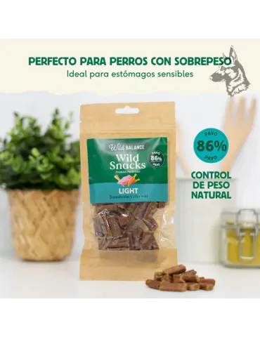 Bolsa de premios naturales Wild Snacks Light con pavo (86%) y vegetales como zanahoria y chirivía, ideal para perros con sobrepe 2