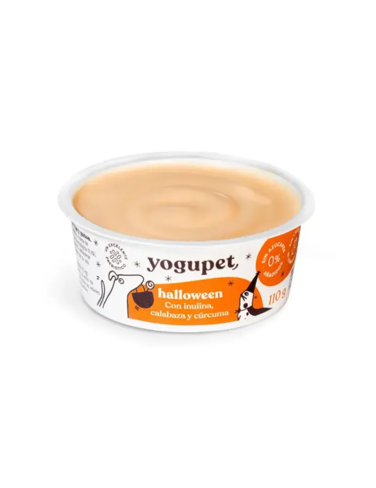Tarrina abierta de Yogupet Halloween con textura cremosa color calabaza, alimento funcional para perros y gatos
