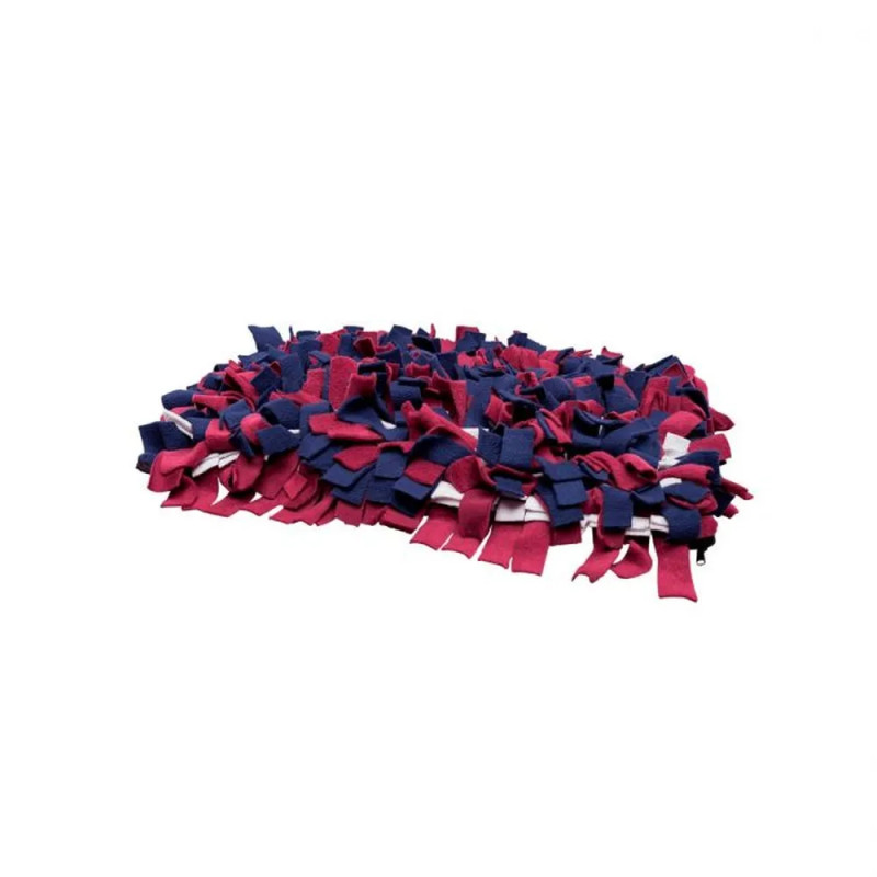 Alfombra olfativa rectangular para perro en colores rojo vino y azul marino, con tiras de tela tipo fieltro para esconder snacks