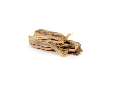 Snacks de piel de rosada deshidratada para perros, premio natural rico en proteínas y sabor a pescado.