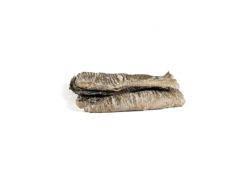 Snack de piel de fogonero natural para perros, con textura crujiente y aspecto natural.