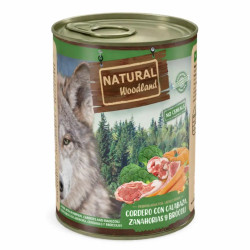 Lata de comida húmeda para perro Natural Woodland con cordero, calabaza, zanahorias y brócoli — sin cereales.