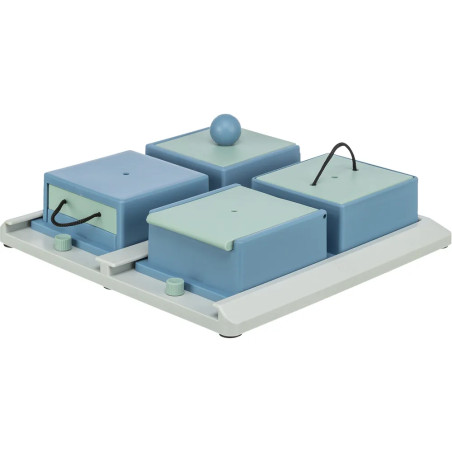 Juego de inteligencia para perros Dog Activity Poker Box Nivel 2 con múltiples compartimentos y tapas para premios, estimulación