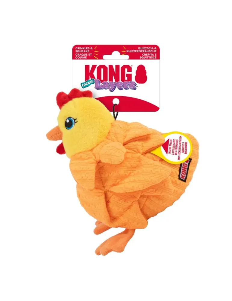 Juguete para perro KONG Layerz Forage Hen (gallina) de peluche con texturas y compartimentos para snacks.