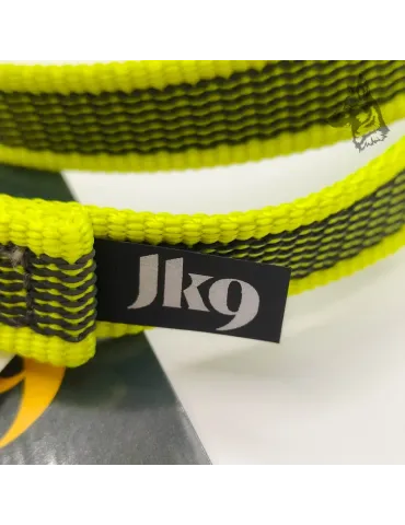 Correa Julius K9 en color neón con goma entretejida, diseñada para un agarre antideslizante y resistente. Ideal para paseos y en 2