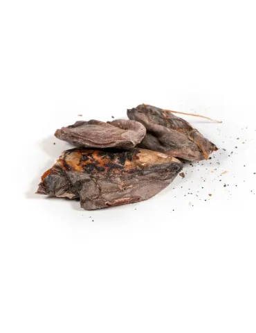 Snack natural 100% de choco (sepia) deshidratado, ideal para perros que disfrutan de una masticación intensa y duradera. Rico en