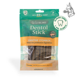 Bolsa de sticks dentales Wild Balance con 89% de carne de conejo, ideales para estómagos sensibles. Diseñados para eliminar el sarro y mejorar la digestión.